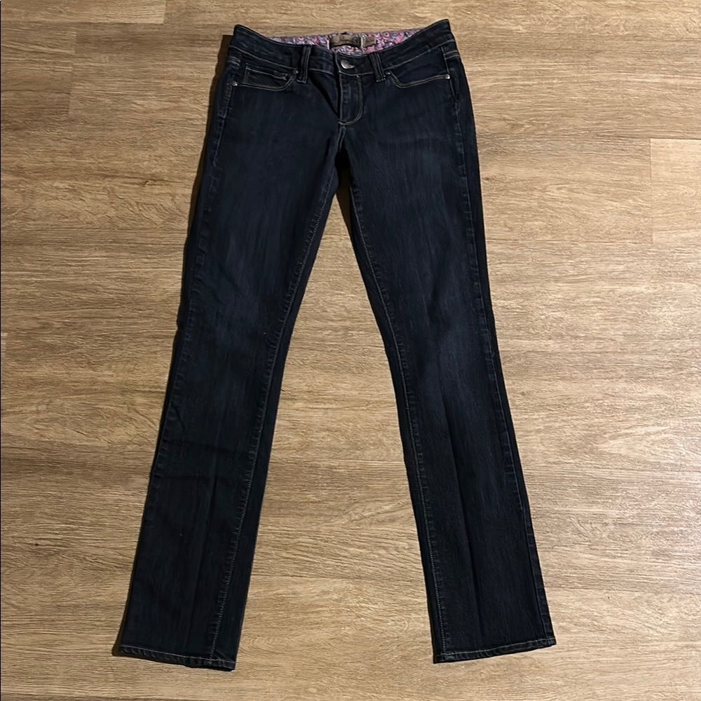 PAIGE Skyline Blue Jeans with Durable Denim - Picture 13 of 13